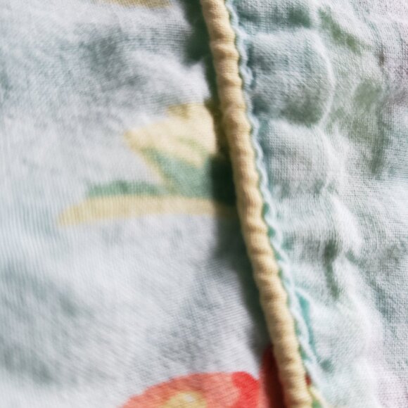 Vintage Soft Pistachio Green + Cherry Sheer Light Bath Sauna Spa Robe - Picture 6 of 7